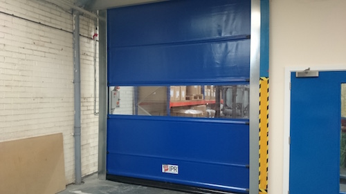 high speed doors preventing heat transfer